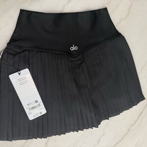 ALO Yoga Black Pleated Skater Mini Skirt